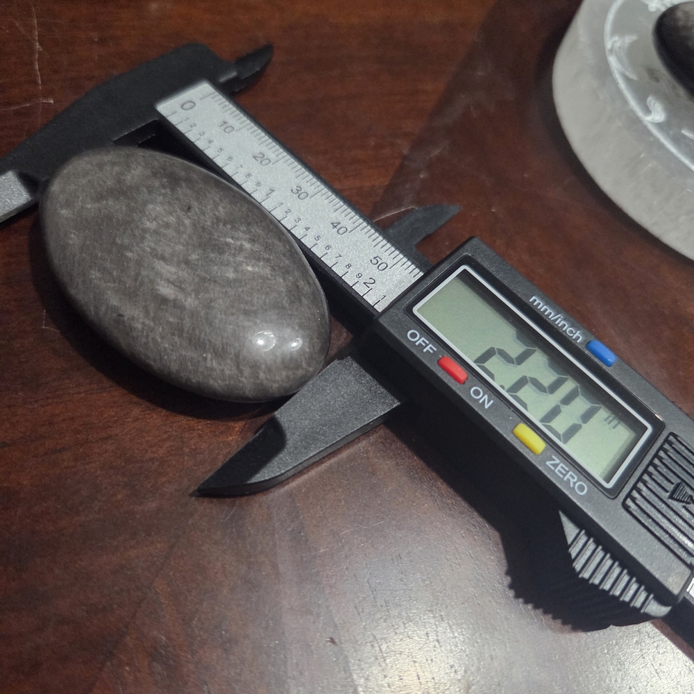 Silver Sheen Obsidian Palmstone - Picture 14 of 16